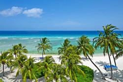 Coconut Court Hotel - Barbados. Beach.